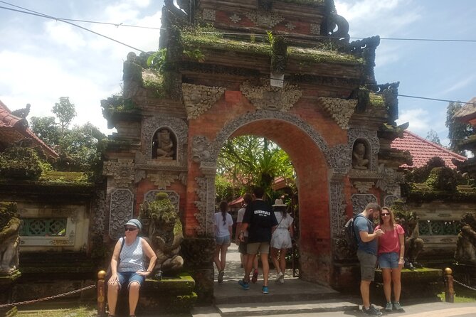 Magic Of Ubud Temple Swing And Waterfall Private Guided Tour - Ulu Petanu Waterfall and the Petanu River