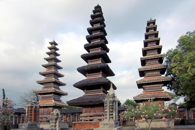 Mataram Lombok Historical City tour - Mayura Water Palace and Lombok’s royal past