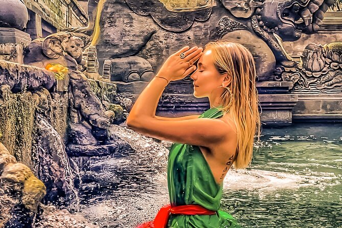 Melukat - The Purification Ceremony at Tirta Empul Temple - Tegalalang Rice Terrace Brings the Classic Bali View