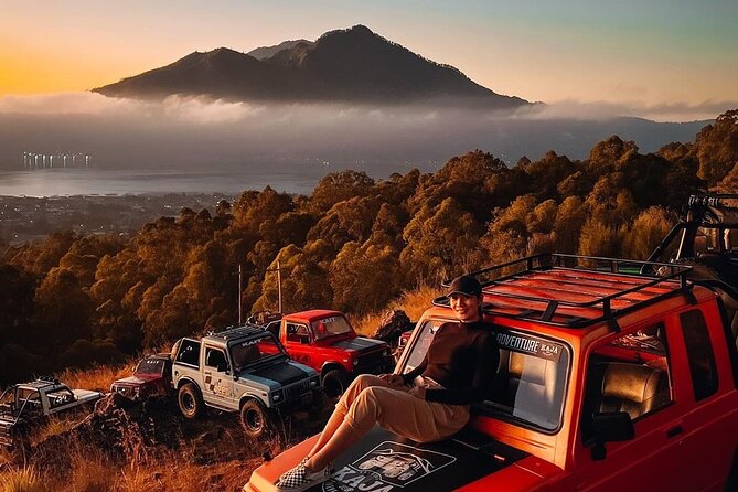 Mount Batur Jeep Sunrise Tour - Before dawn at the 1,400-meter sunrise point