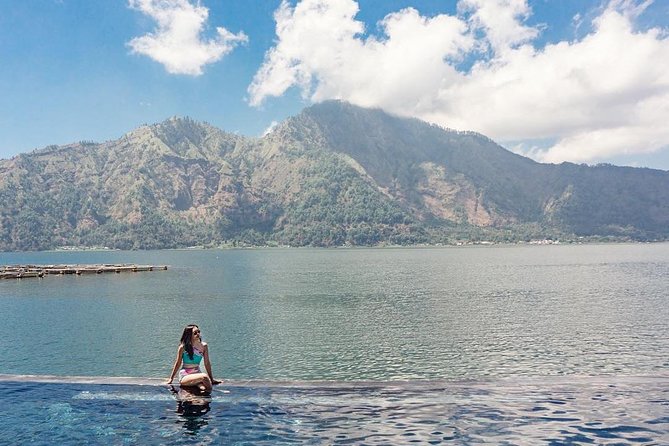 Mount Batur Sunrise Hike & Hot Spring (Private & All-Inclusive) - Sunrise breakfast above the caldera