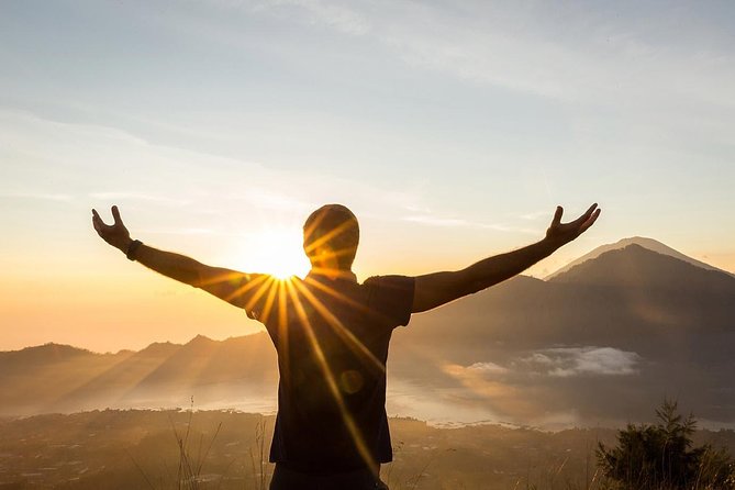 Mount Batur Sunrise Trekking - Breakfast, coffee, and a brief pause at the top