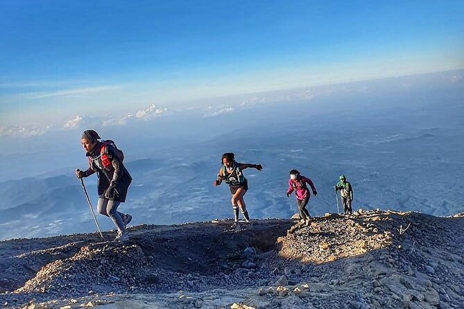 Mount Batur Sunrise Trekking, Hot Springs & Lunch at Restaurant - A 90-minute soak at Batur Natural Hot Spring