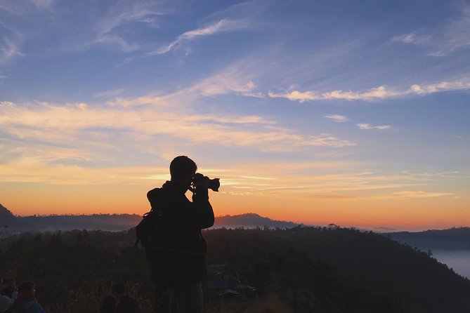 Mount Batur Sunrise Trekking Open Trip All-Inclusive - The crater walk adds scenery, but not every group will love it