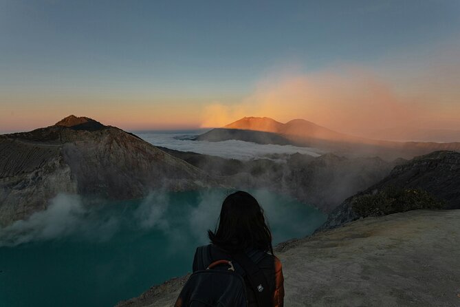 Mount Bromo & Ijen & Madakaripura Waterfall Tour (4D3N) - Hotel - Day 1: Madakaripura’s towering walls