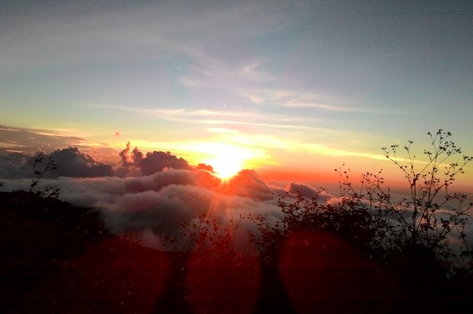 Mount Rinjani Hiking to summit( 2 Days 1 Night ) - Day one: Sembalun village to crater rim camp