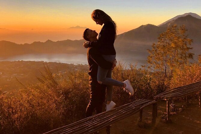 Mt. Batur : All-Inclusive Sunrise Trekking & Swing Ticket - From the volcano to Tegalalang Rice Terrace