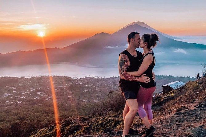 Mt batur Sunrise Trekking and Natural Spring Tour - Sunrise above Mount Abang