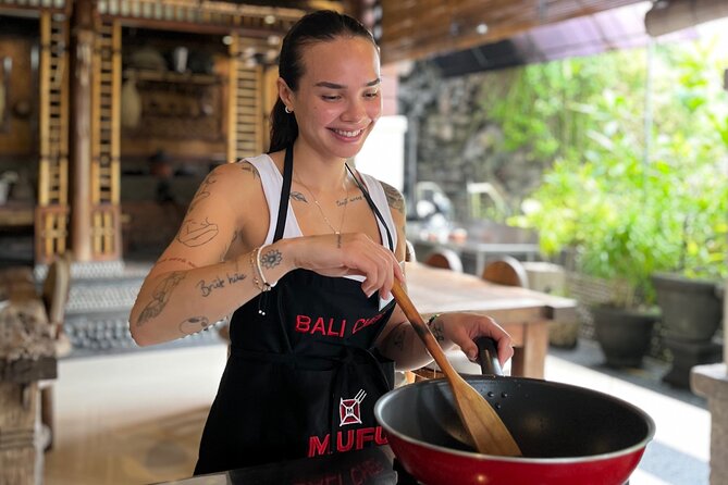 Mufu Rendang Cooking Class Kuta - A four-hour taste of Bali in Kuta