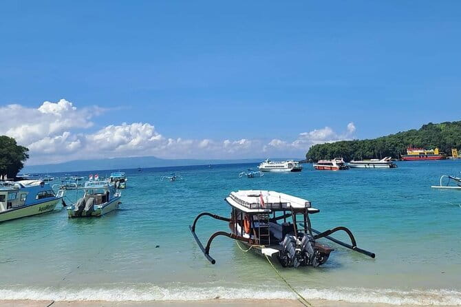 Northern Bali Highlights + Unesco Scenic Heritage Rice Terrace. - Ulun Danu Beratan and Bali’s most recognizable water temple
