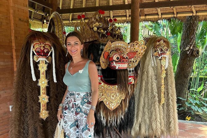 Northern Bali Tour - Private Full Day Tour - All Inclusive - Handara Gate, a short photo stop with a clear purpose