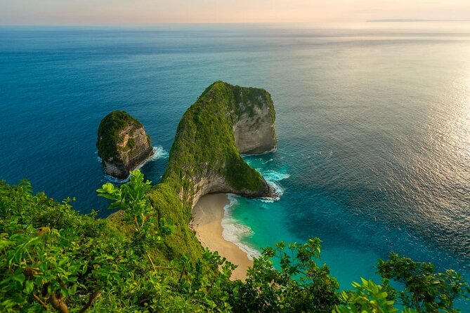 Nusa Penida Private Snorkeling and West Tour Start from Bali - Kelingking Beach and the famous cliff view