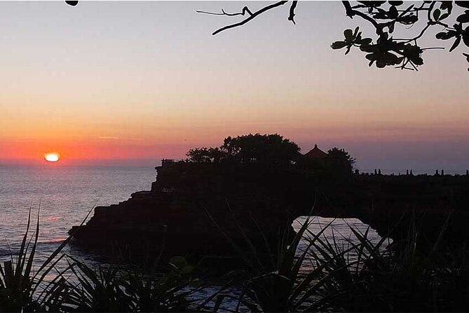 Nusa Penida Trip with Snorkeling all-Inclusive - Kelingking Beach and the famous cliff view