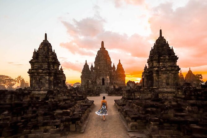 Prambanan Private Tour From Semarang Cruise Port - Lunch, water, and the practical middle of the day