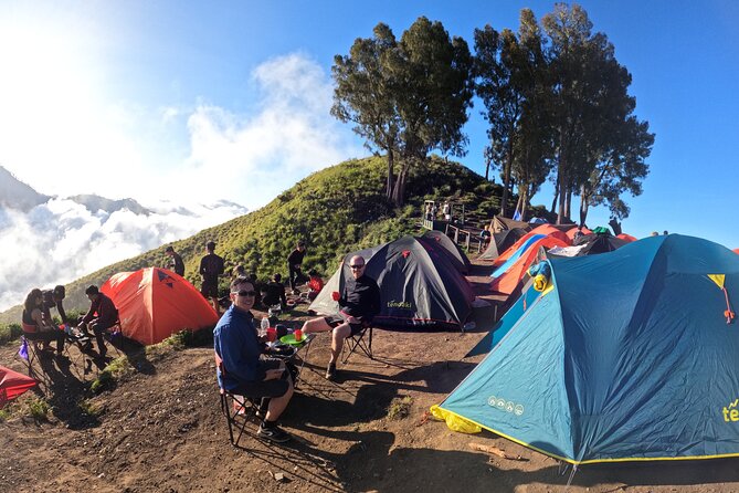 Private 2 Days and 1 Night Summit in Mount Rinjan - Day one: Sembalun village to the crater rim