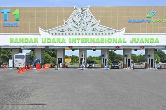 Private Airport Transfer Surabaya - More than a ride, but not a sightseeing tour