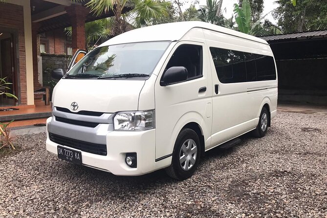 Private Arrival Transfer: Bali Airport to Ubud Area - Finding your driver after landing at Denpasar