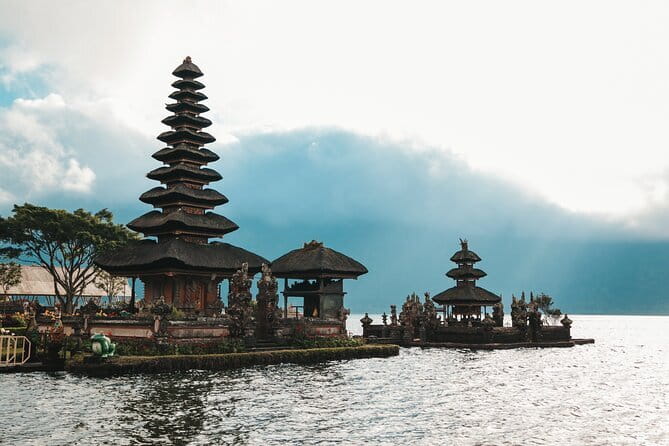 Private Bali Airport Transfer - Kuta, Seminyak, Jimbaran Area - Why the $14 group price can be good value
