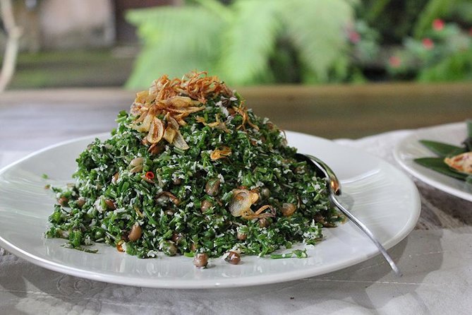 PRIVATE Balinese Cooking Class in Ubud with Dewa with Transfers - The meal you helped prepare