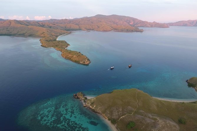 Private boat trip Komodo 2 or more person for 3 days 2 nights, Kelor, Rinca... - Food, crew, and what is included
