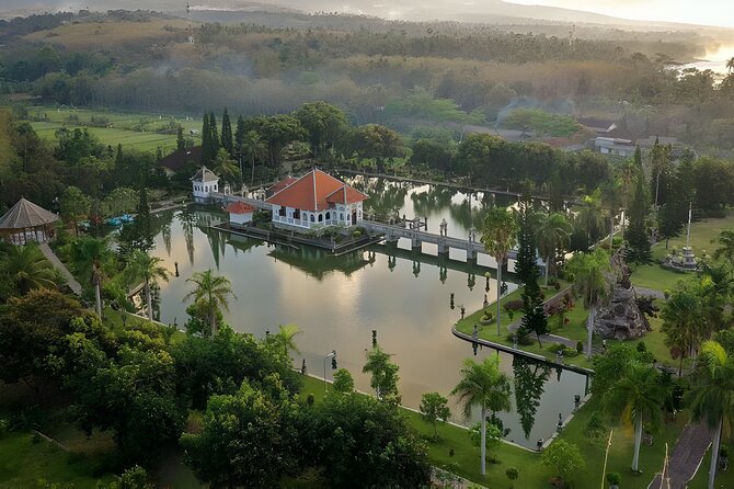 Private Full-Day Tour: Amazing The Gate of Heaven Bali Tour - Tirta Gangga’s pools, statues, and royal design