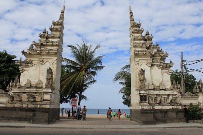 Private Half-Day Beach and Shopping Tour in Kuta - Two Hours in the Kuta Art Markets