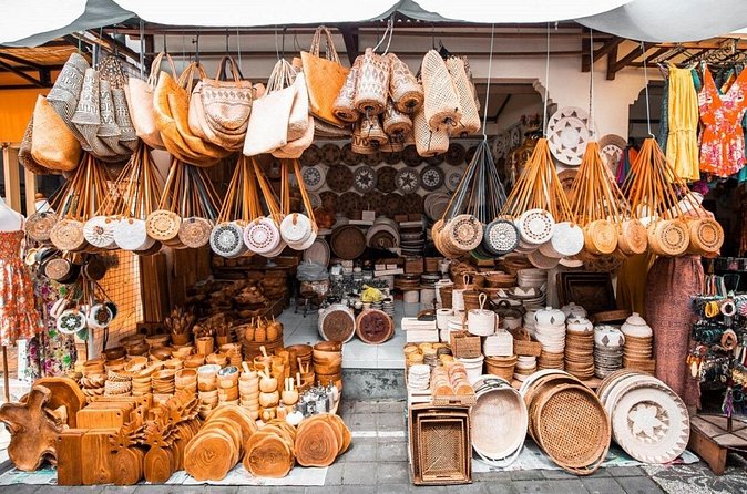 Private Half-Day Beach and Shopping Tour in Kuta - Thirty Minutes at Krisna Oleh Oleh Bali Bypass