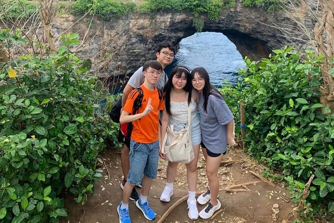 Private Instagramable West Nusa Penida Tour - The road is part of the experience