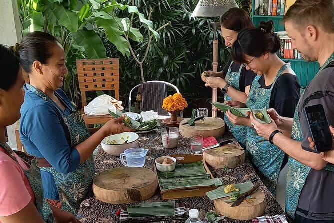 Private Javanese Cooking Class with Dotty in Tumbak Bayuh, Canggu - Is $74 a fair price?