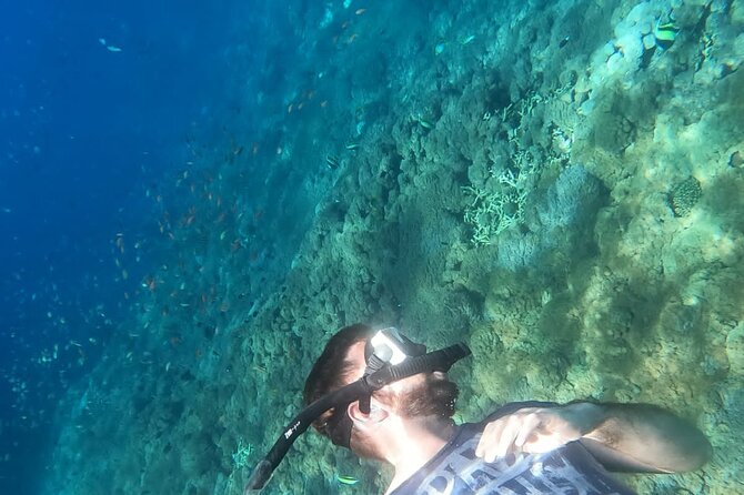 Private Nusa Penida Snorkeling Tour - Lunch with views toward three islands