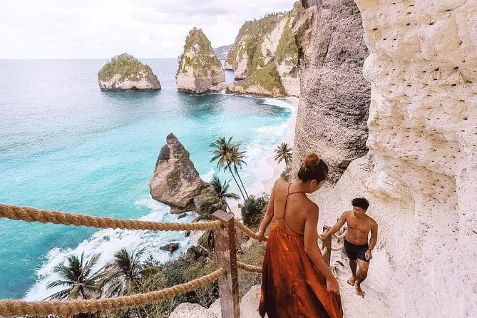 Private Sightseeing Northern East Bali All inclusive - Lunch, water, tickets, and the real price