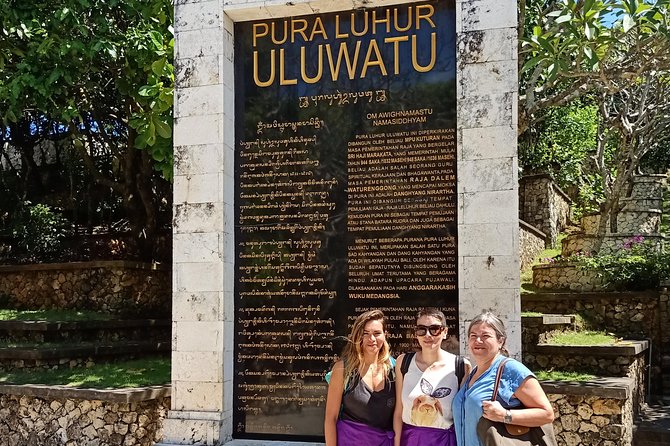 Private SOUTH Bali Tour - Padang Padang Beach for one hour of sand and swimming