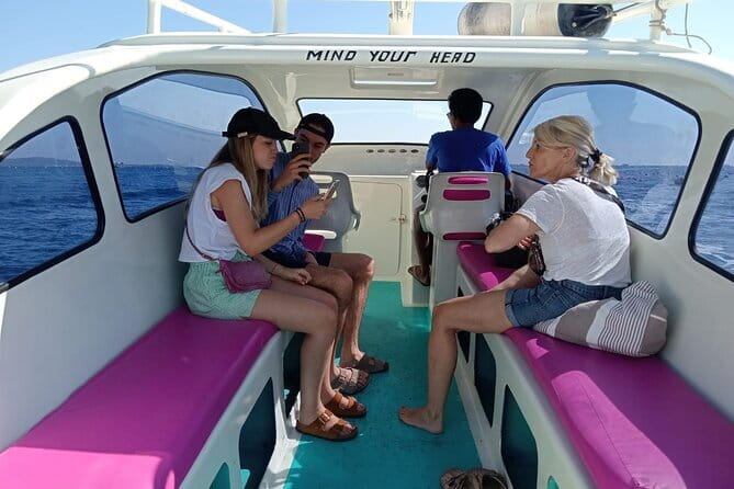Private Speedboat transfer Between Lombok and Gili Islands - A short private crossing from Teluk Nara