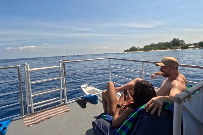 Private Speedboat transfer Between Lombok and Gili Islands - Finding the boat and arranging a car