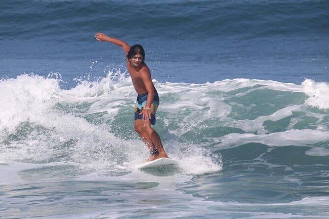 Private Surfing Lesson Bali - The first 20 minutes: safety before surfing