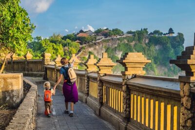 Private Tour Bali Beaches and Uluwatu Temple with Dinner
