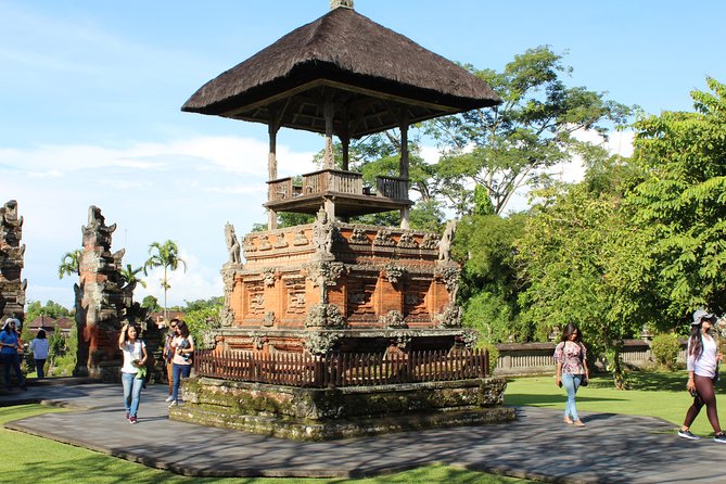 Private Tour: Bali Temples, Hidden Waterfall and Handara Gate - Bedugul lunch, chosen and paid for separately