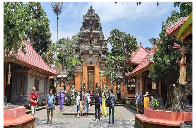 Private Tour: Batuan Temple, Tegenungan Waterfall, Elepahant Cave Free transport - Mas Village and Bali wood carving