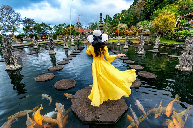 Private Tour: Gates of Heaven,Tukad Cepung Waterfall, Tirta gangga - Tirta Gangga’s former royal pools