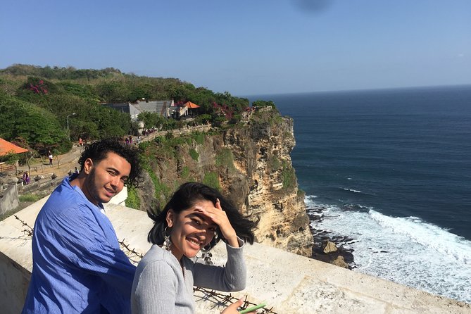 Private Tour: Highlights Uluwatu Temple & Southern Beaches Bali - Uluwatu Temple and the sea cliffs