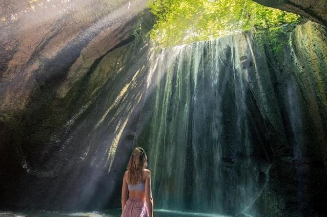 Private Tour Lempuyang, Tirta gangga, tukad Cepung Waterfall - Pickup areas, timing, and road conditions