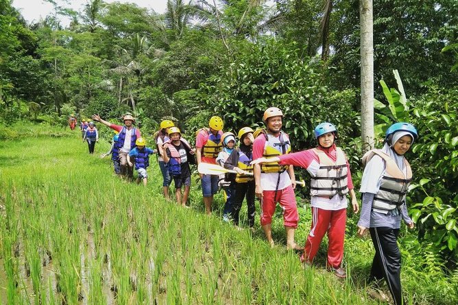 Rafting at Jangkok River Lombok - Clear water, swimming, and the optional cliff jump