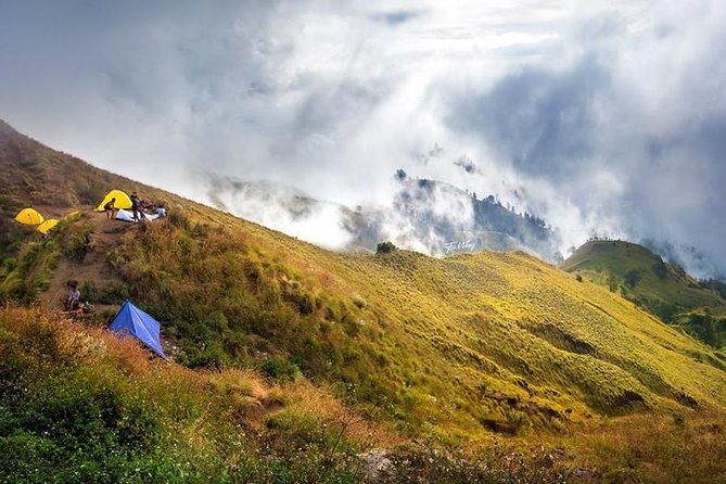 Rinjani Trekking 3D2N Summit - Full Trail - Day 3: the summit, crater views, and Segara Anak