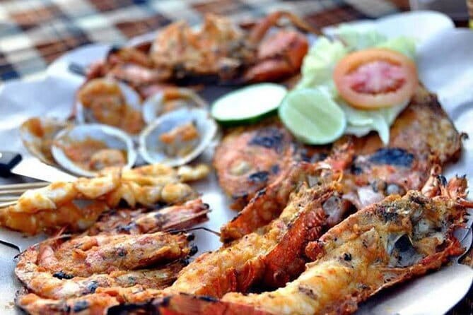 Romantic Seafood Dinner at Jimbaran Beach Bali include Sunset - Who should book this experience