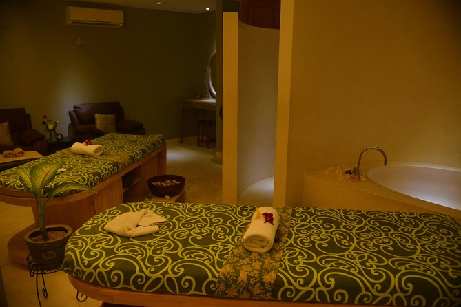 Seminyak 4-Hour Spa Treatment with Hotel or Airport Transfer - Starting with an aromatherapy foot bath