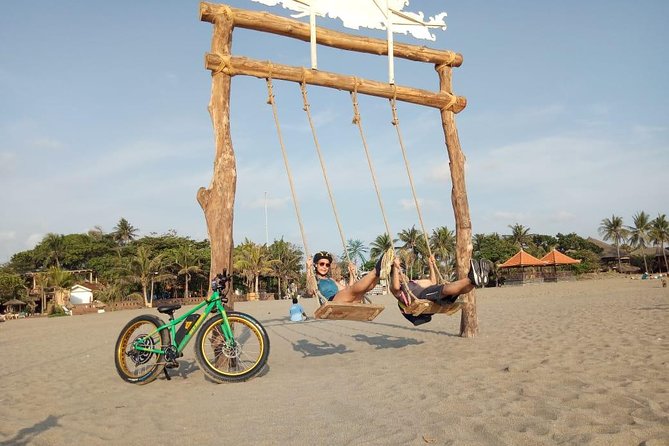 Seminyak Beach eBike Private Tour - A market stop in Seminyak