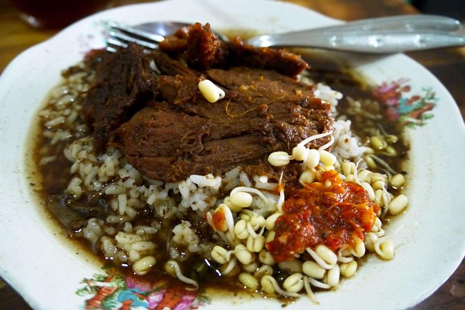 Seminyak Indonesian Food Tour - Balinese food beside dishes from across Indonesia