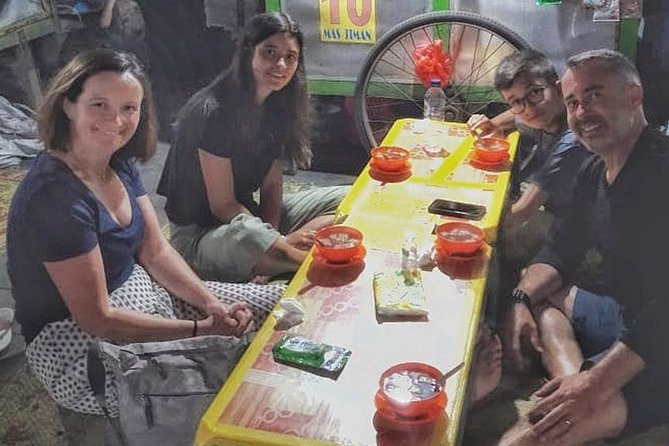 Small-Group Walking and Food Tour by Night in Yogyakarta - Becak rides toward Nirboyo Gate