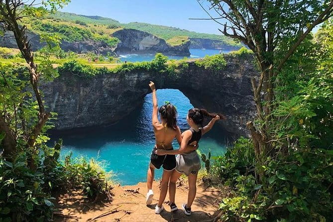 Snorkeling 3 Spots with GoPro & West Coast Tour Nusa Penida - Who should book this Nusa Penida day