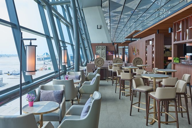 Soekarno Hatta International Airport by Plaza Premium Lounge - Food, drinks, and vegetarian choices